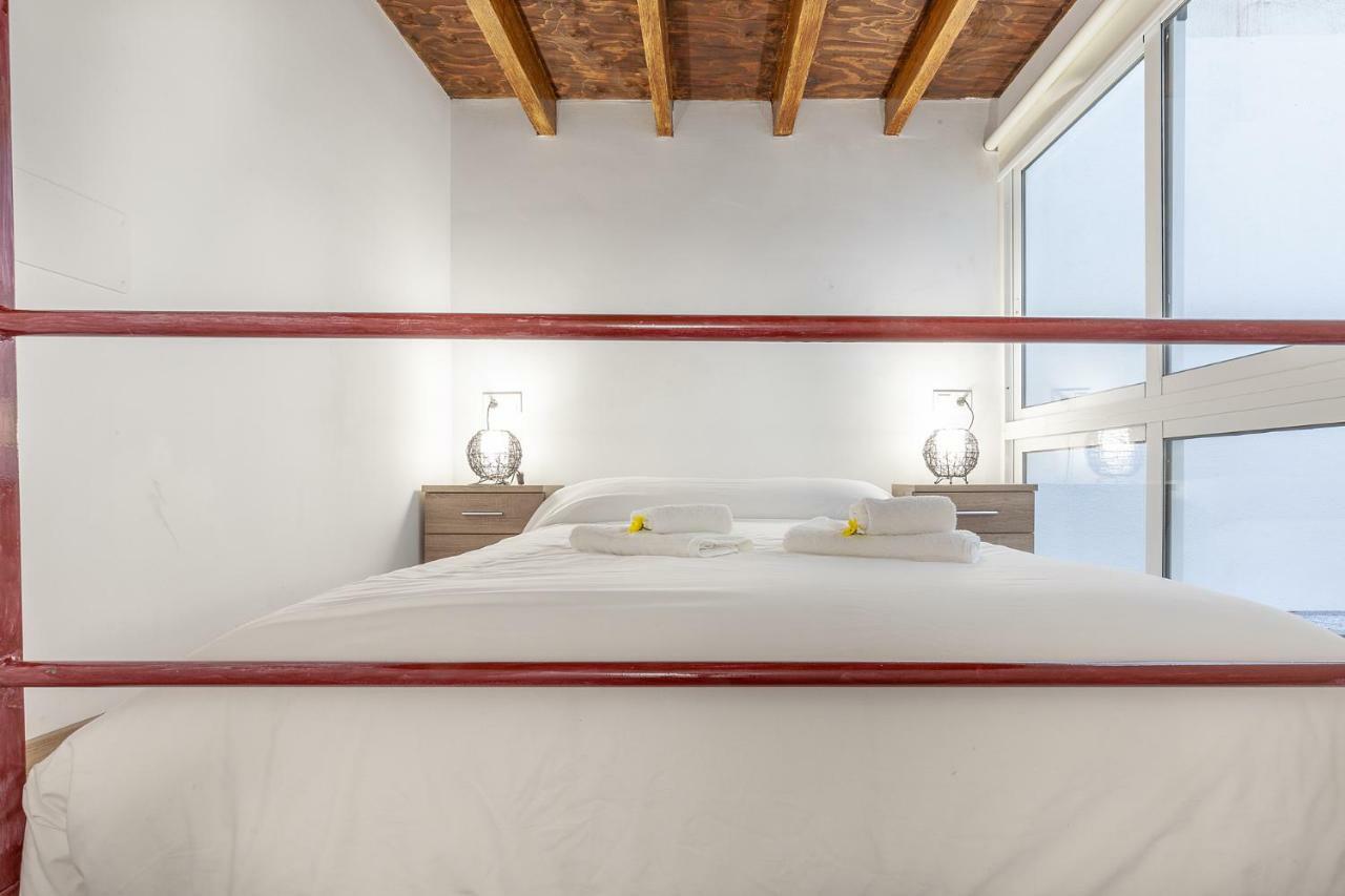 Pasaje De Amores Der - Descanso En Casa Y Vida Cultural Y Monumentos 4 Px Siviglia Esterno foto